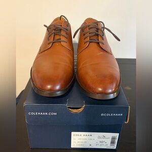 Cole Haan Men's Tan Leather Derbys